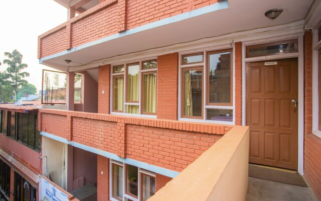 OYO 299 Hotel Sweet Home