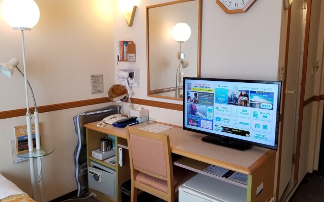 Toyoko Inn Nihombashi Bakurocho