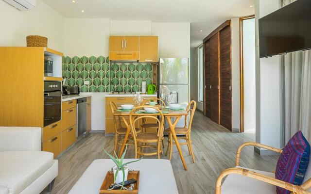Private Canal Villa 10min to Beach