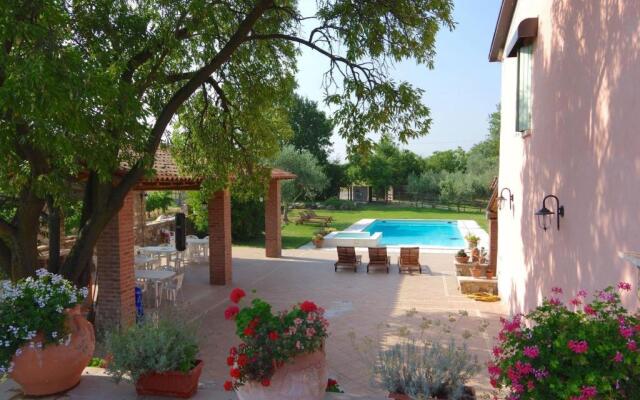 Agriturismo La Casa Del Mandorlo