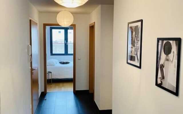 Large Flat In The Heart Of The City Center - Parking