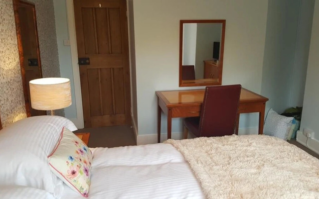 Sadlers Guest House