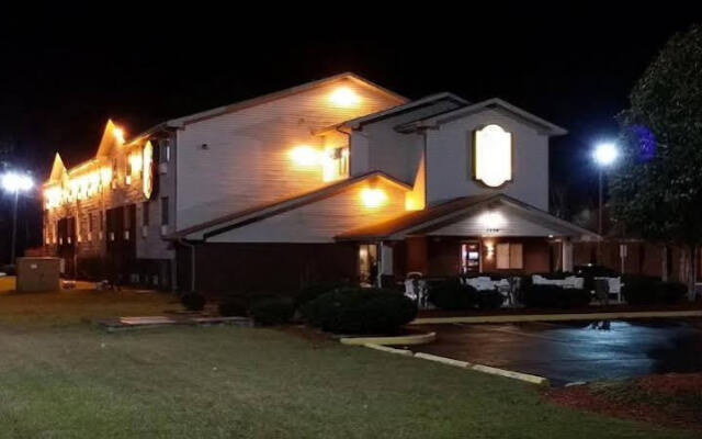 Super 8 Motel - Wilmington