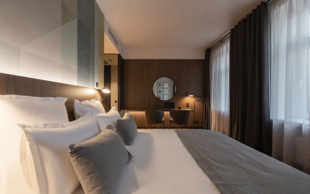 Dvor Podznoeva Studios and Apartments