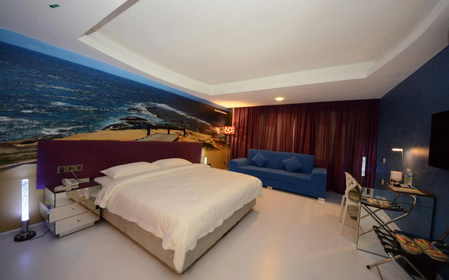Unic Hotel