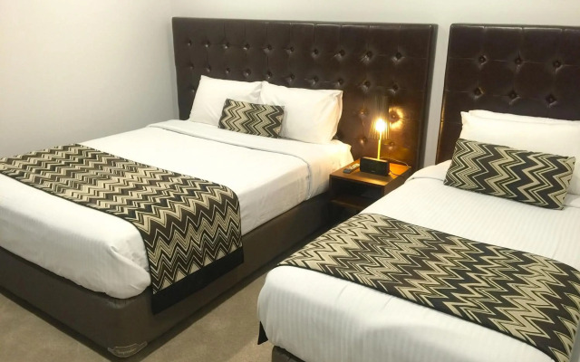 Whitehorse Apartment Hotel