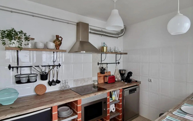 Algarve house, sun, terrace, views and barbecue