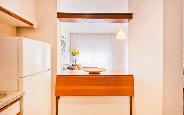 BmyGuest - Central Garage Apartment