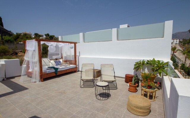 Los Mangos Swedish Style Nerja Canovas