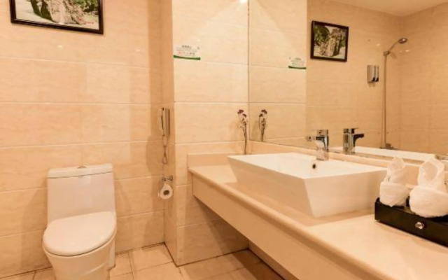 Nyingchi Impression Hotel