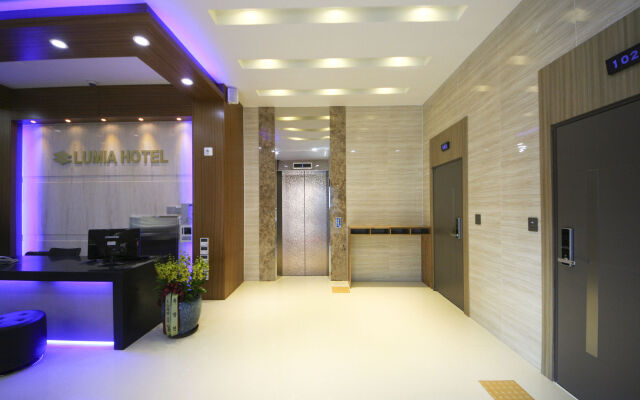 Lumia Hotel Myeongdong