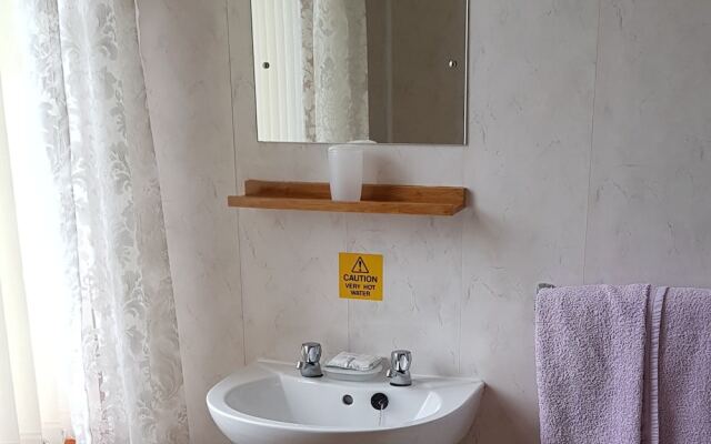 The Lyndene Guest House