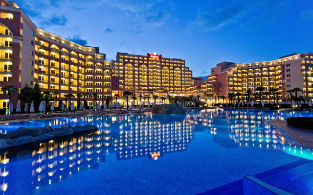 DIT Majestic Beach Resort