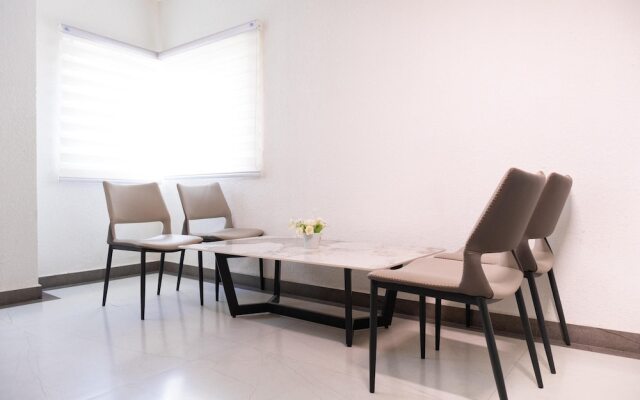 Hypons Hotel Koramangala
