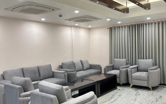 Luxe Haven Residency
