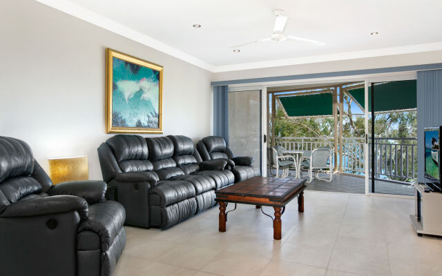 On the Beach Holiday Apartments
