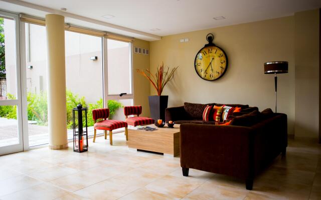 La Alameda Apart Hotel