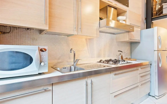 Stylish Loft Porta Romana