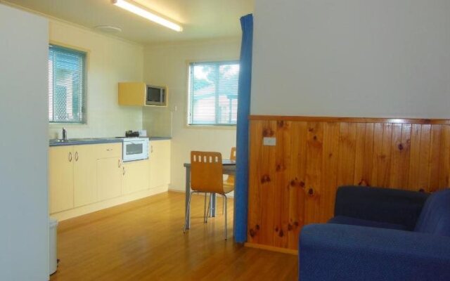 Waters Edge Holiday Park