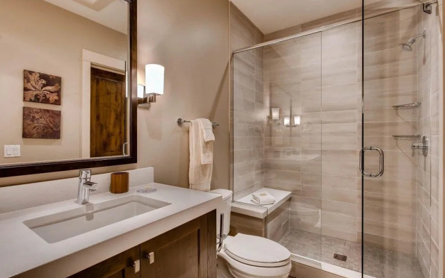 River Song At The Shores