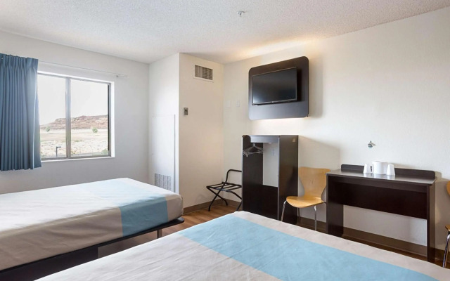 Motel 6 Page, AZ