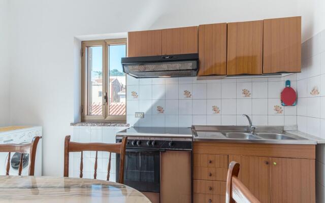 Snug holiday home in Mirto with a private terrace