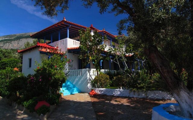 White Rock Apartments