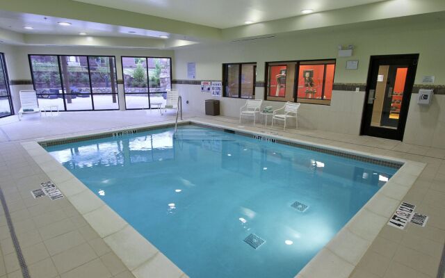 Courtyard by Marriott Raleigh North/Triangle Town Center