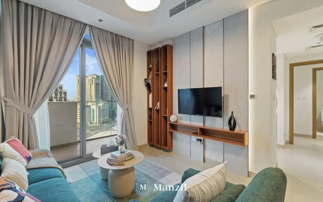 1BR Apt Near Downtown with Skyline Views