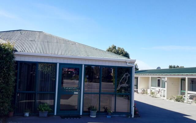 Tui Lodge Motel