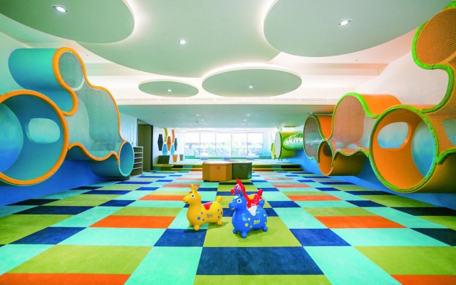 Hsin Hotel