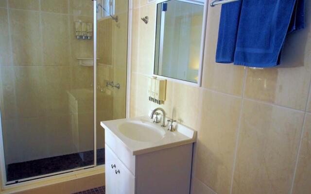 Castlereagh Lodge Motel