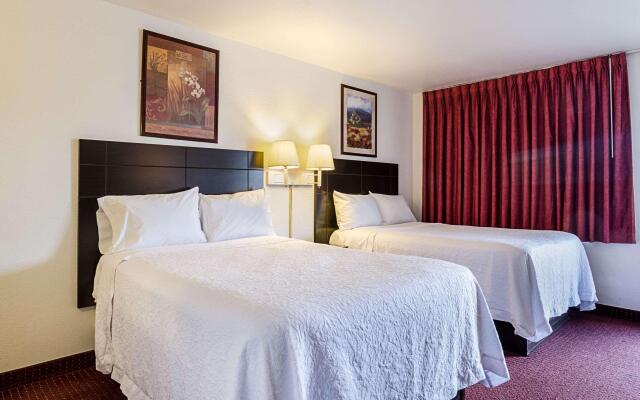 Rodeway Inn
