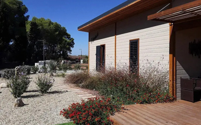 Chalet in Pomerols Near Mediterranean Beaches