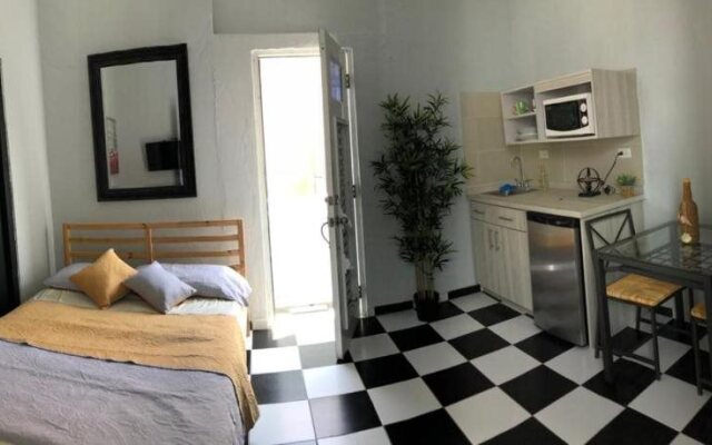 Casa Luna Guest House