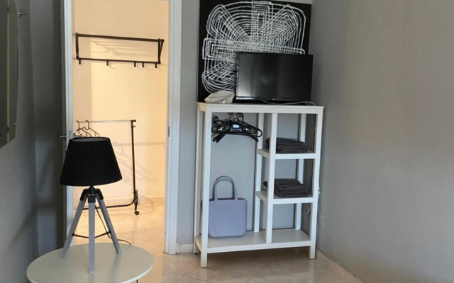 Metropolitan Panoramic Apartment