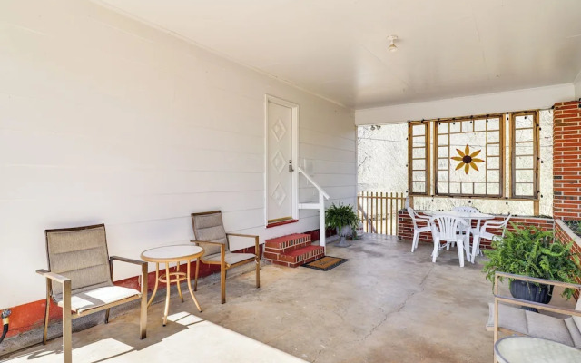 Peaceful Trenton Home w/ Patio Near Hiking!