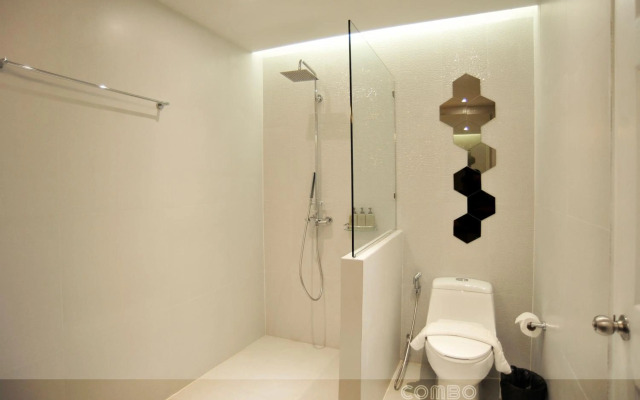 Combo Beach Hotel Samui