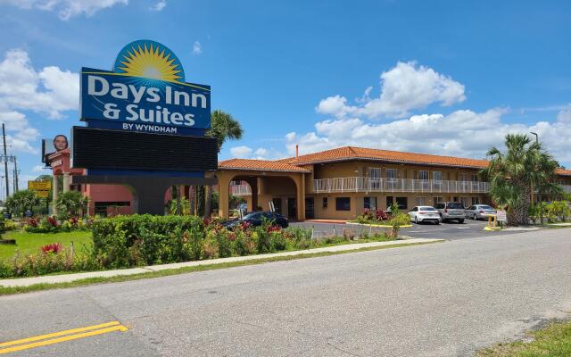 Quality Inn & Suites Orlando East - UCF Area