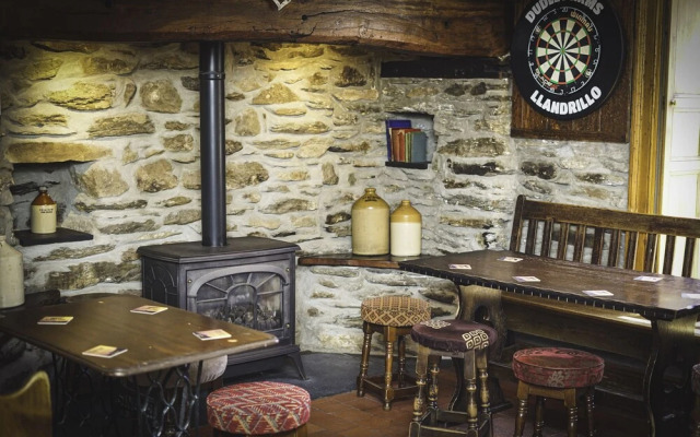 Dudley Arms Hotel