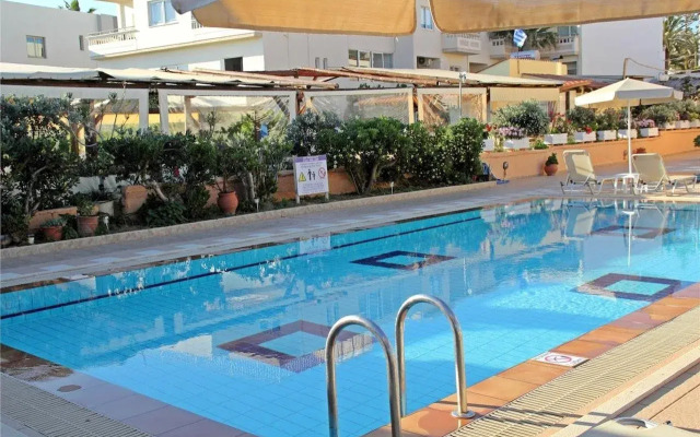 Esperides Beach Hotel Apartments