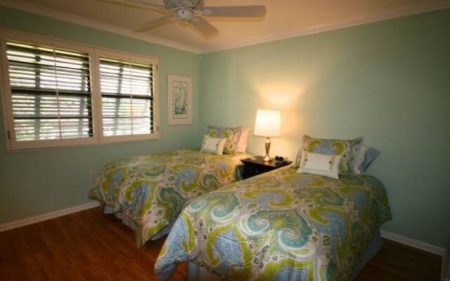 Seaview Court Condo 537