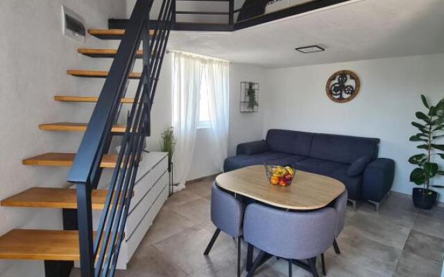 Studio Apartman ''IN''