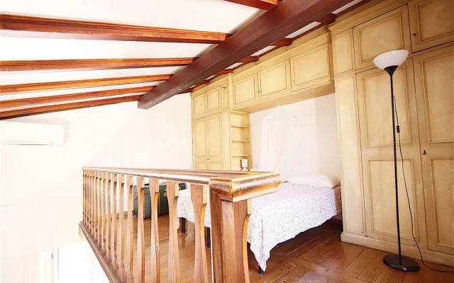 Santa croce charming studio