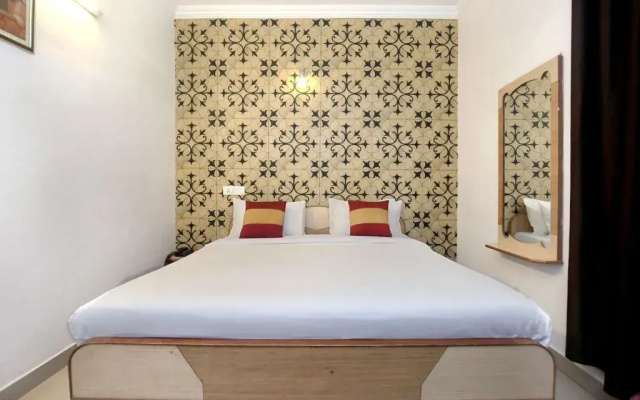 Hotel God Gift