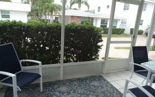 Aloha Kai - Unit 16 2 Bedrooms 1 Bathroom Apts