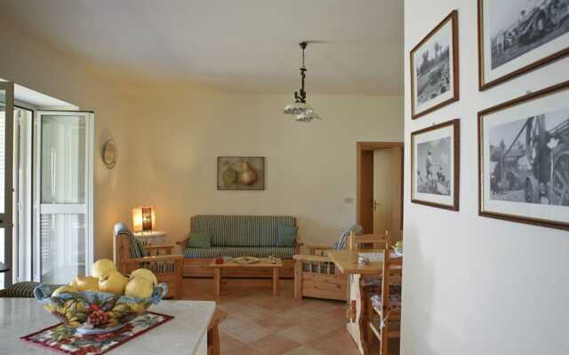 Spacious Holiday Home in Patti With Pool