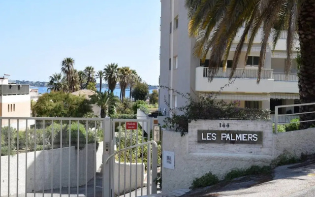Sea View in Golfe-juan Near Cannes Beach