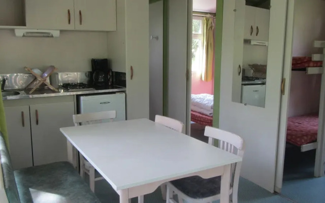 Camping des Etoiles - Chalets