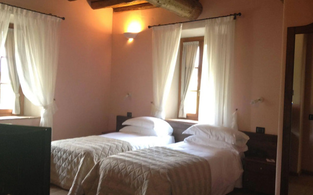 Hotel Cascina Canova